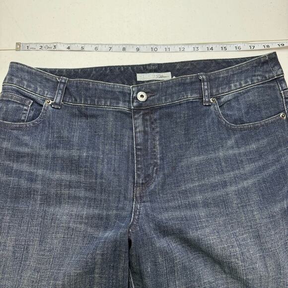 Chico's Platinum Jeans Women's 14 Straight‎ Leg Dark Wash Rhinestone Pockets - Picture 6 of 11